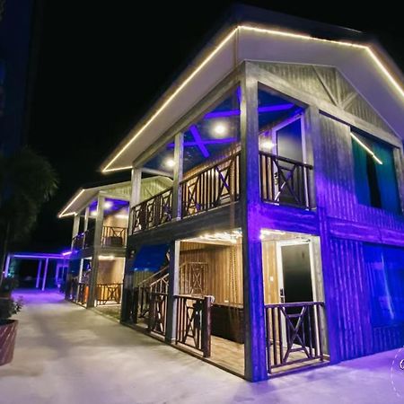 קוקופ Mangrove Floating Chalet מראה חיצוני תמונה